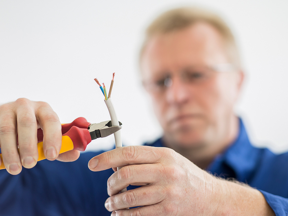 C F021729 bei Schnaar & Schnaar Elektroinstallationen GmbH in Bremen